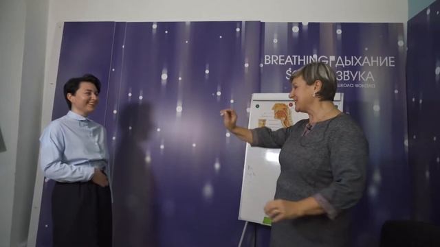 #1 Возможно ли запеть через 40 минут? Избавить от стресса через занятия вокалом. смотреть онлайн