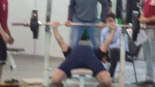 Жим лежа 135 кг смотреть онлайн