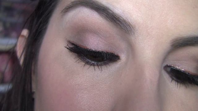 Sparkly Makeup! 3 Ways to Wear It смотреть онлайн
