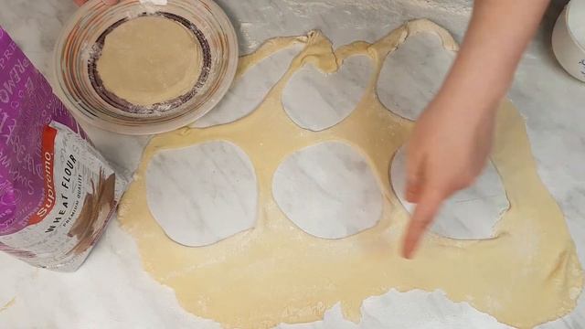 Корейские Пельмени с Кимчи Рецепт Korean Kimchi Dumplings (Mandu) recipe 김치만두 만들기 смотреть онлайн