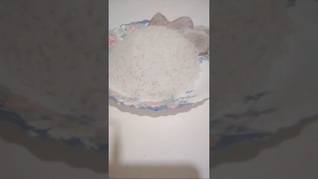 Трансляция Приготовила рис с вареным мясом смотреть онлайн