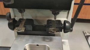 Урок 2 . Изготовление ключей, кале вертикальный .