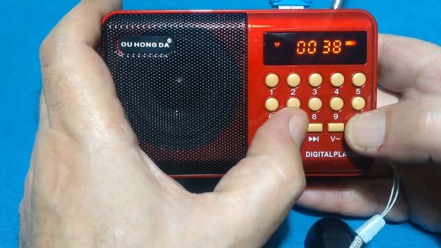 KK-11 Portable Digital Player FM Radio
