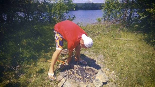 Готовим на природе: "Мясо целым куском в самодельном тандыре" смотреть онлайн