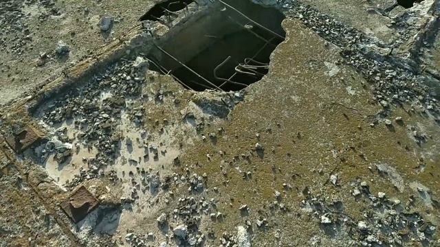 Бетонный флот. Брошенные баржи в окрестности города Аксай.