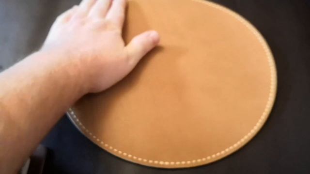 Коврик для мышки из кожи смотреть онлайн