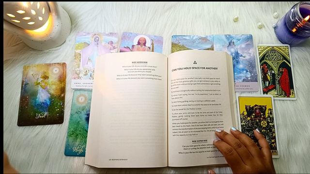 URGENT MESSAGE FROM YOUR SPIRIT GUIDES (TIMELESS) смотреть онлайн