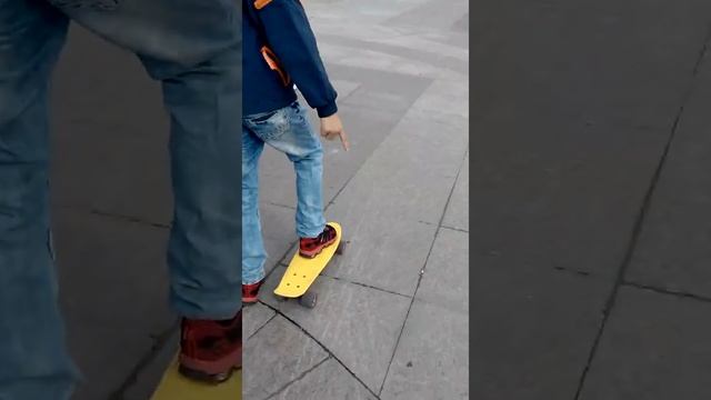 Катаемся на пэнибордах смотреть онлайн