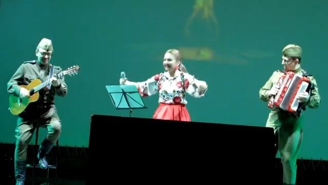 "Казаки в Берлине"-Марина Девятова смотреть онлайн