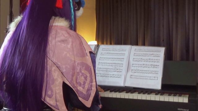 Mondstadt Medley - Mysterious Pianist with Roland F107 Digital Piano смотреть онлайн