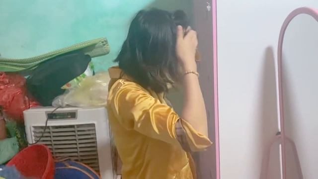 Diễm Su Và Bún Bỏ Công Tuyền Về Nhà Bố Mẹ Đẻ смотреть онлайн