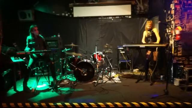 XoX ~ Whole Set @ Stork Club ~ смотреть онлайн