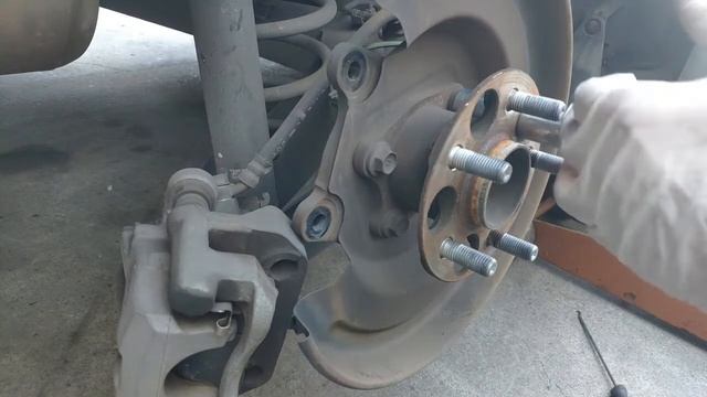Tойота Приус замена задней ступицы/ подшипник Toyota Prius How To Replace Rear Hub Bearing