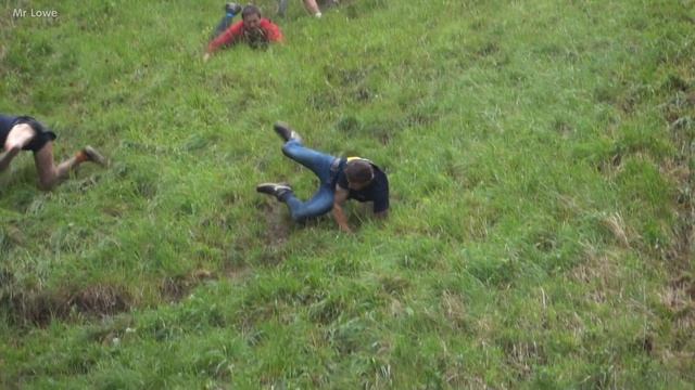 Cheese Rolling Explainer ?