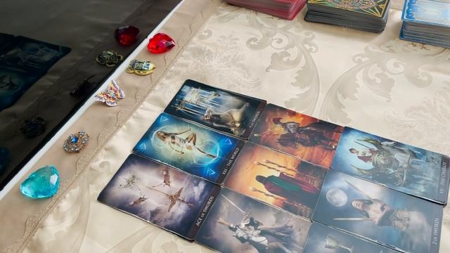 НАПИШЕТ ? ПОЗВОНИТ?