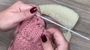 Как обвязать крючком V вырез горловины !!!