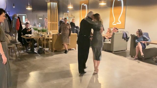 Танец именинника Германа Алексеева смотреть онлайн