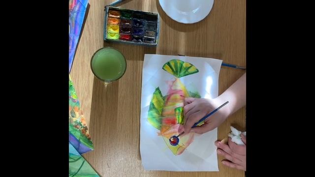 Рисуем акварелью на мятой бумаге смотреть онлайн