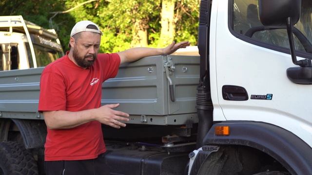 ГРУЗОВОЙ АВТОДОМ. Переделали шасси HINO 300 в полный привод смотреть онлайн