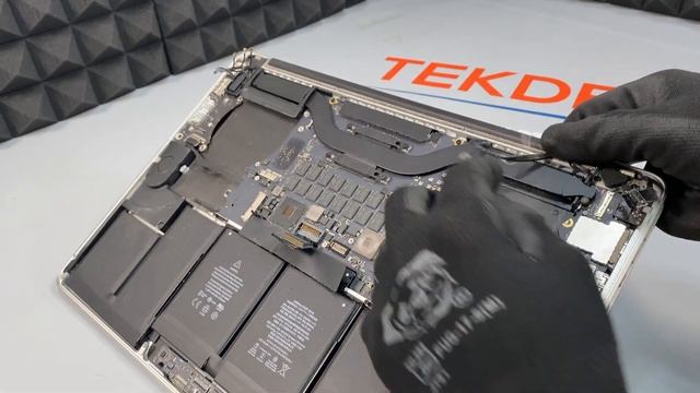 Disassembly Teardown Guide | 15" Apple A1398 MacBook Pro 2015 смотреть онлайн