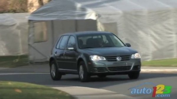 2009 Volkswagen Golf City review by Auto123.com