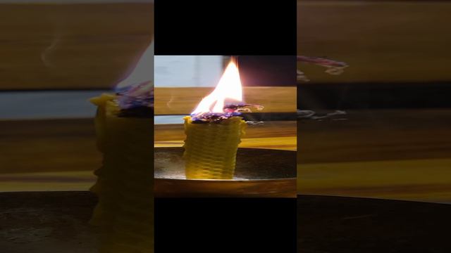 Как горит свеча с травами смотреть онлайн