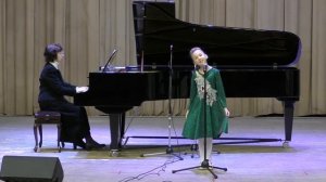 Валерия Алёхина - Сел комарик на дубочек - Самая счастливая