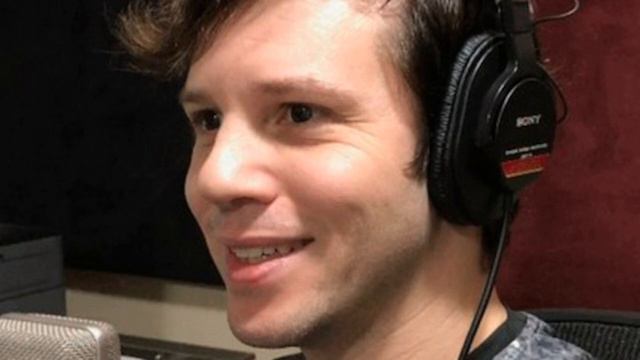 F4W Song: "Bryan Alvarez on Big Daddy V" by Stevie J смотреть онлайн