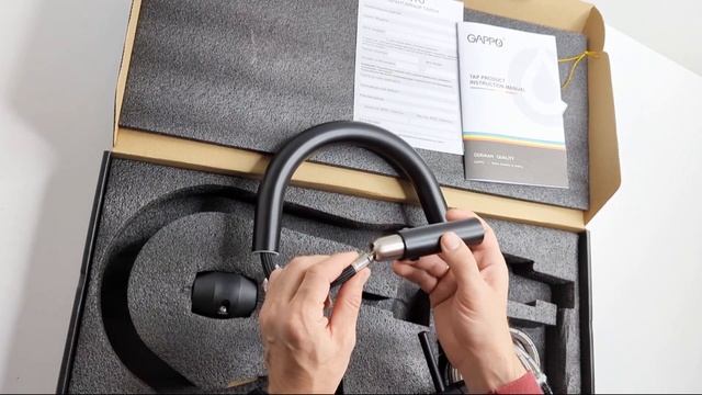 Смеситель для кухни Gappo G4398-46 черный матовый с выдвижным изливом смотреть онлайн