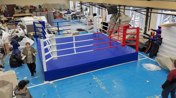 Ринг боксерский на помосте DNN 5х5м, боевая зона 4х4м, помост 0,5м