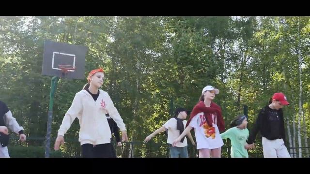 SKIDS Арзамас/ Танцевальная постановка в стиле "Хип-Хоп" в исполнении старшей группы смотреть онлайн