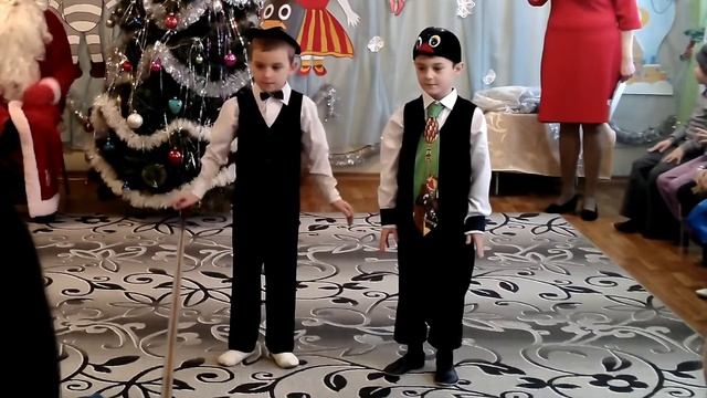 в Антарктиде льдины смотреть онлайн