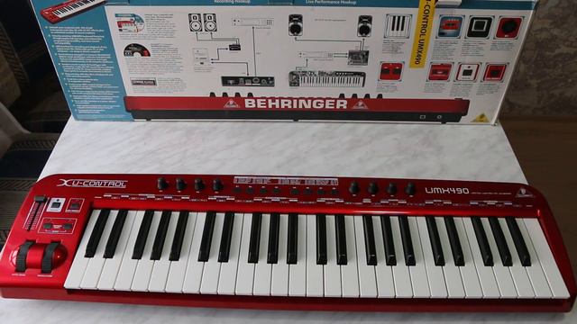 MIDI-клавиатура Behringer UMX-490 смотреть онлайн