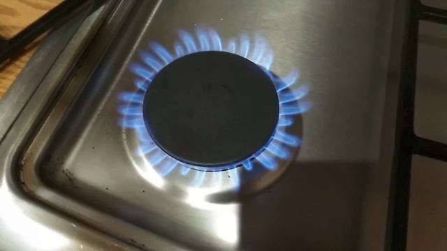 Плита Hansa fcgx 53021 почти четыре года. смотреть онлайн
