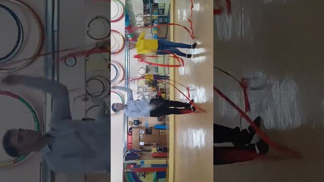 Академия Талантов РАДУГА ответный танец родителям смотреть онлайн