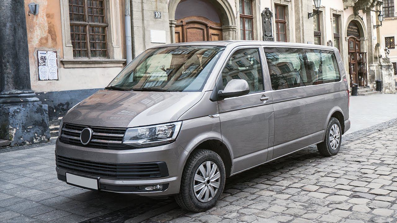 №2 Подставка под планшет 10´ из дерева в VW Caravelle T5 с козырьком от солнца смотреть онлайн