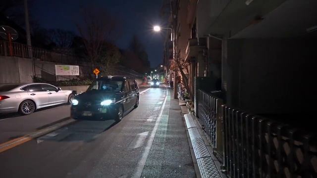 Япония • Ночной Токио Уэно - расширенная прогулка по станции Уэно смотреть онлайн