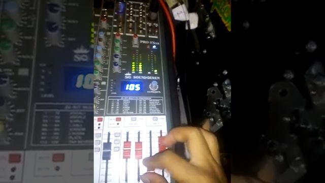Mixer soundqueen pro fx 12 trouble смотреть онлайн