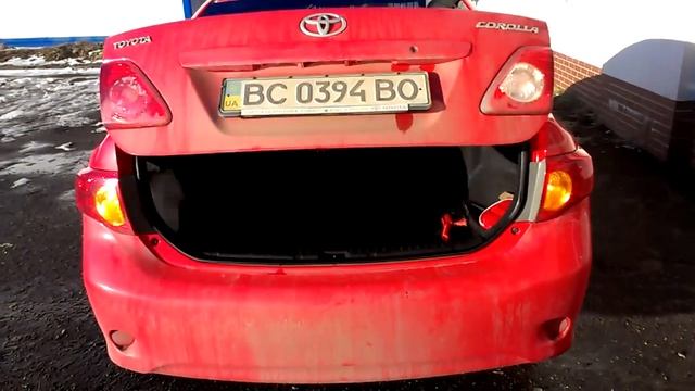 Toyota Corolla. Багажник с пульта. Теперь как у Mercedesа ))) смотреть онлайн