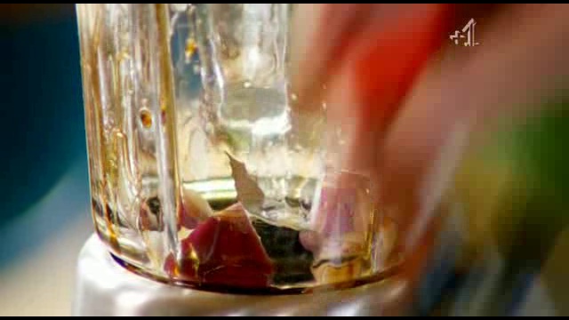 Jamies.30.Minute.Meals.epizod.38.Chicken.Skewers.WS.PDTV.XviD