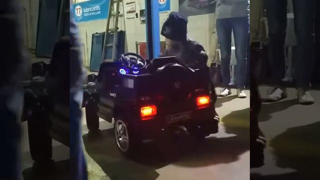 "Mercedes Benz G" смотреть онлайн