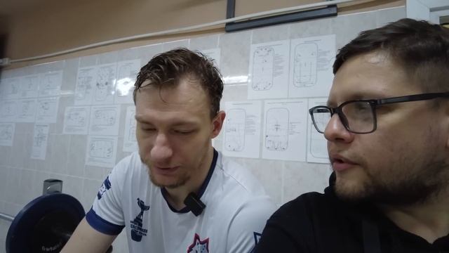 Пиня счастлив, Кузя негодует, Шурик успокаивает папу | Разговоры с хоккеистами смотреть онлайн