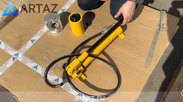 Съемник рулевых тяг Титан ТТН-22, выпрессовщик пальцев рулевых тяг гидравлический смотреть онлайн