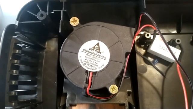 зарядка на 4.5 Ah для инструмента девольт с Алиэкспресс.