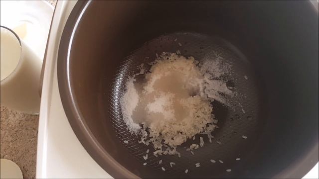 Детский молочный суп с рисом в мультиварке смотреть онлайн