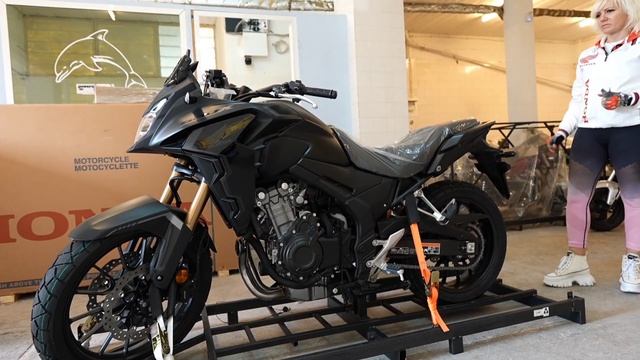 unboxing HONDA CB500X 2023 black motorcycle смотреть онлайн