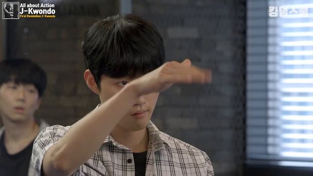 [영화리뷰/결말포함] IQ 160의 천재소년, 일진 잡으러 왔다!! смотреть онлайн