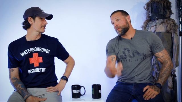 Special Operators react to Escape from Tarkov смотреть онлайн