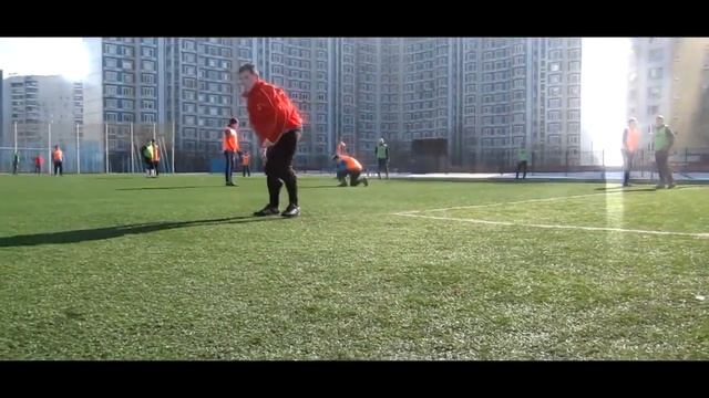 Футбол по выходным в "Бирюлево Восточное" смотреть онлайн