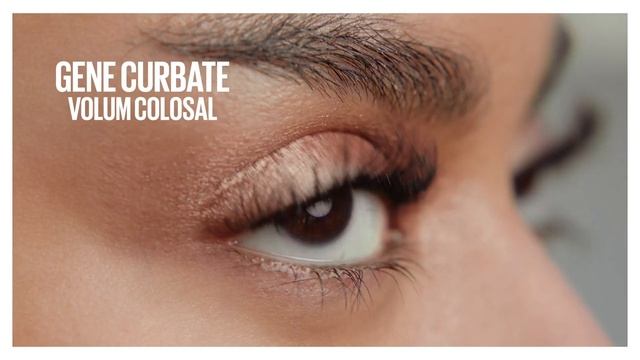 Noua mascara Colossal Curl Bounce смотреть онлайн